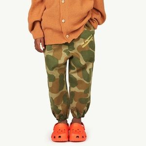 THE ANIMALS OBSERVATORY kids camo baggy pants. Size 6. New without tags